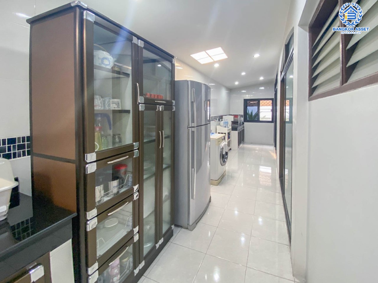 *****บ้านเดี่ยวมือสอง ม.ชัยพฤกษ์ รามอินทรา เนื้อที่มากถึง 77 ตร.ว. ฟังก์ชัน 3 ห้องนอน 3 ห้องน้ำ จอดรถได้ 5 คัน บ้านสวย ต่อเติมเต็มพื้นที่ พร้อมเข้าอยู่ได้ทันที บนทำเลศักยภาพ เชื่อมต่อได้หลายเส้นทาง ใกล้ทางด่วน "วัชรพล" และเซ็นทรัลรามอินทรา